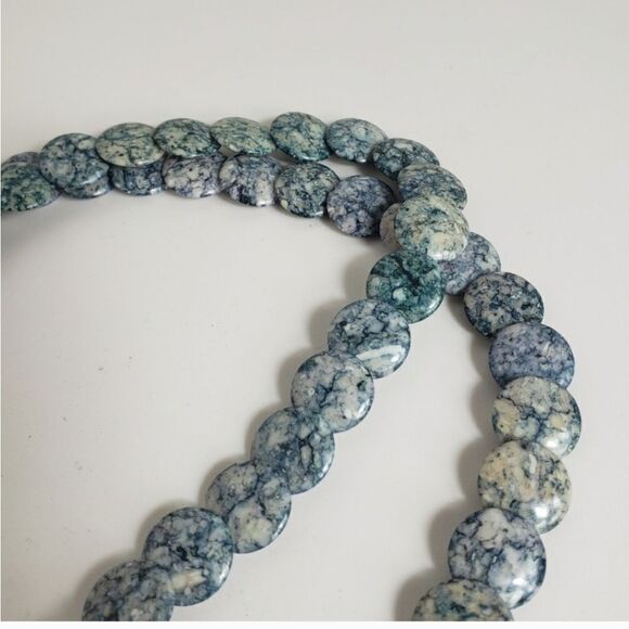 VINTAGE Blue-Green Agate DISC BEADED NECKLACE - Picture 5 of 5